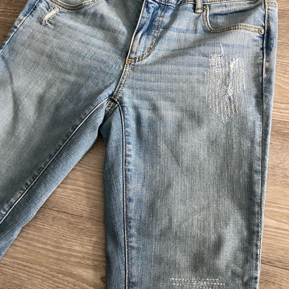 NWT LOFT Petite Modern Skinny Jeans - Picture 2 of 3